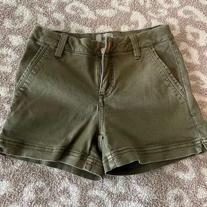 BKE Girls Mid Rise Stretch Shorts